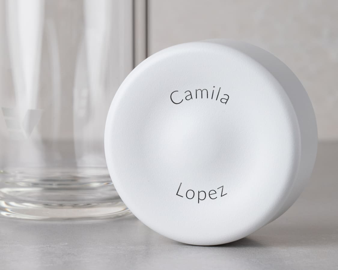 Personalized Ever Vessel Glass Multi double walled glass tea infuser bottle with the white lid removed showing the laser engraved name.