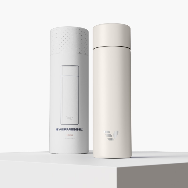 Ever Vessel Mini Luna White with packaging