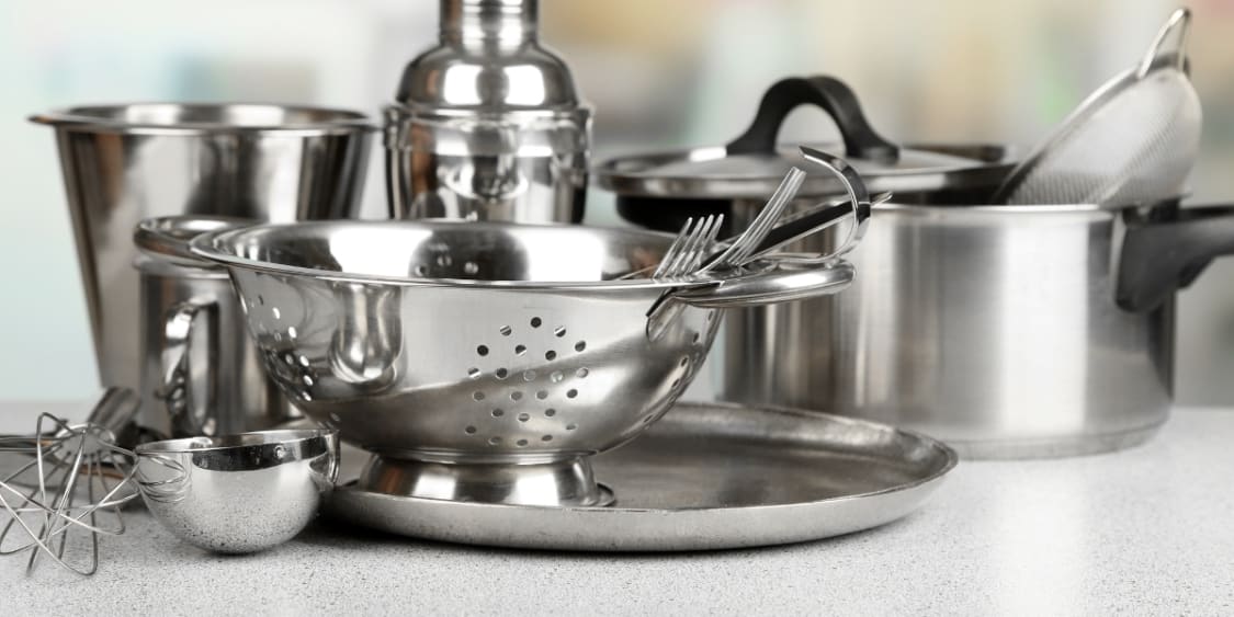 stainless steel kitchenware
